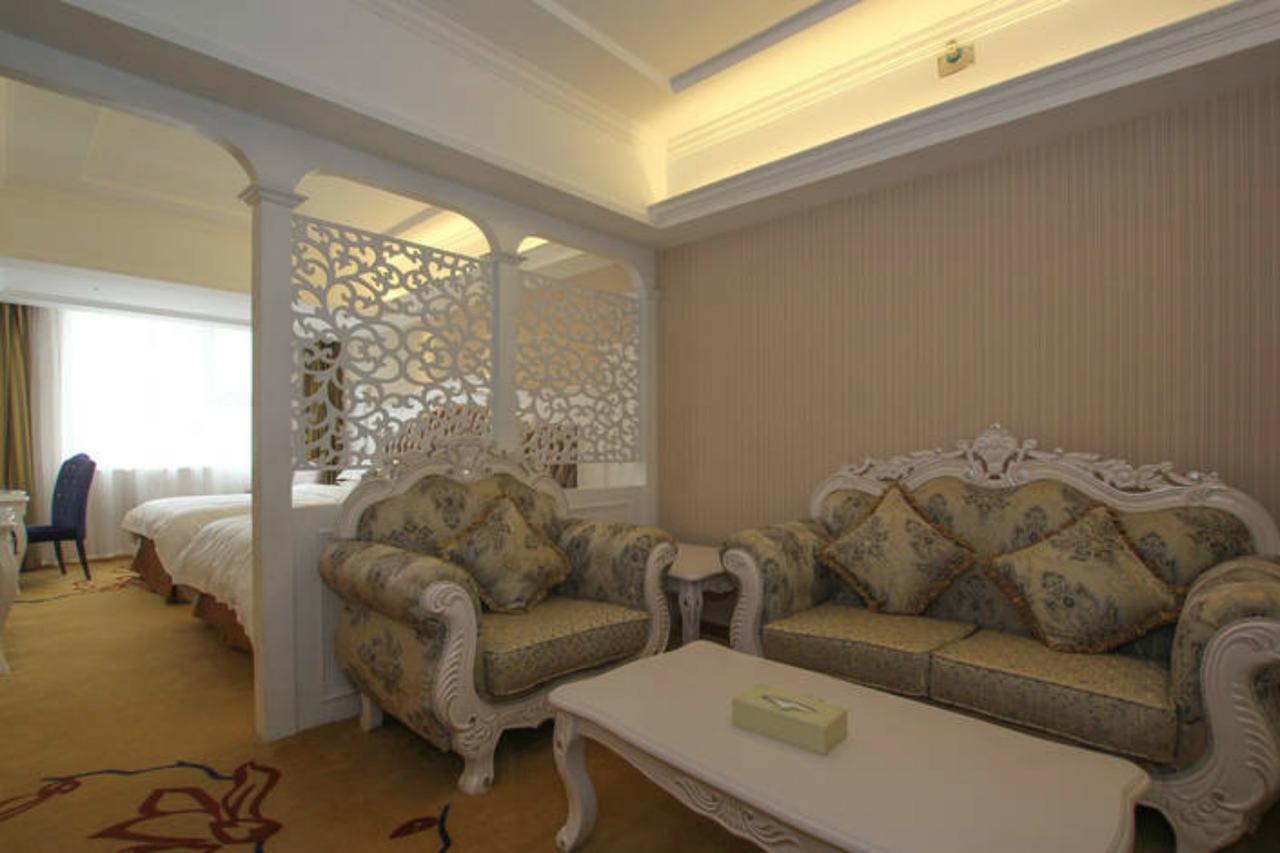 Vienna Hotel Guilin Mixc Mall מראה חיצוני תמונה